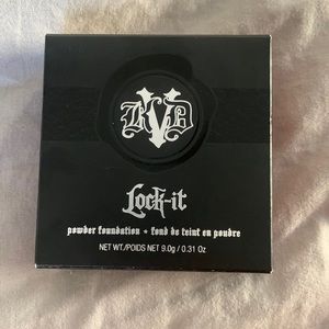 Brand new Kat von d lock-it powder foundation color TAN 165